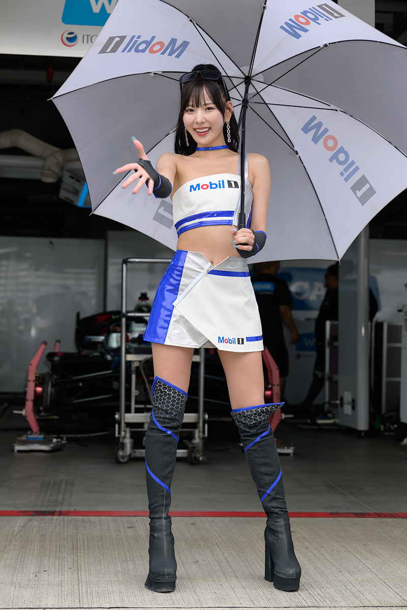 2025年スーパーフォーミュラ第6戦レースクイーン画像集