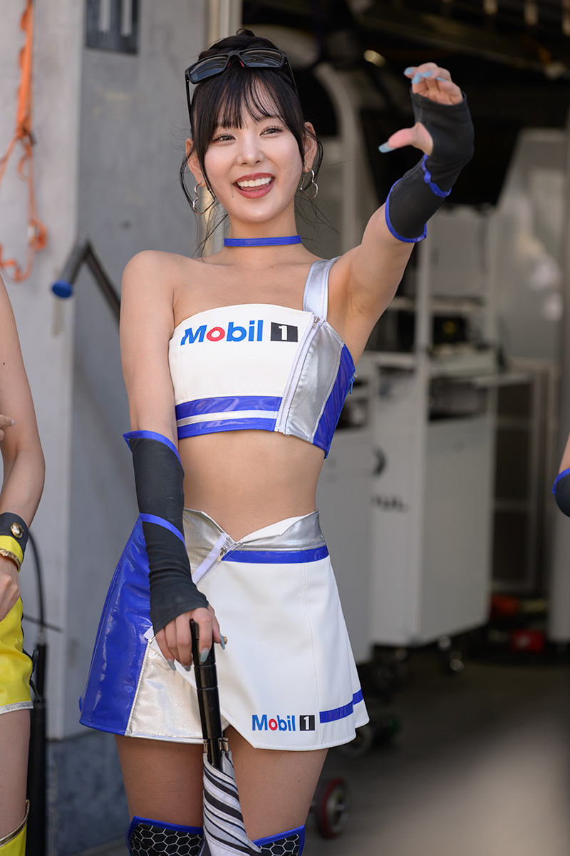 2025年スーパーフォーミュラ第7戦レースクイーン画像集