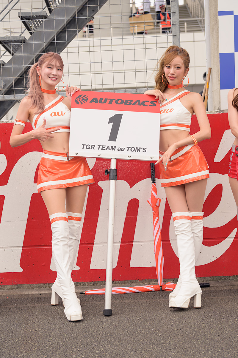 2025年SuperGT第4戦富士スピードウエイDay2ピットウオーク