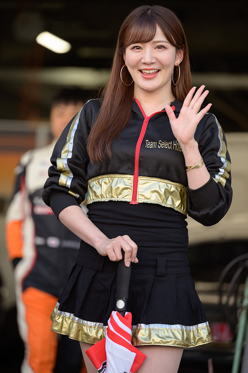 2025スーパー耐久第8戦レースクイーン画像集予選日ピットウオーク編Part1