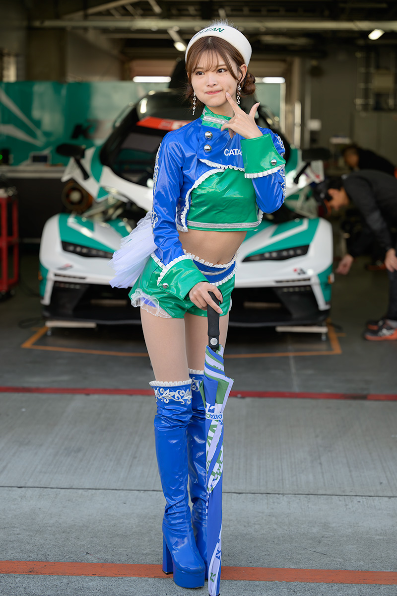 2025スーパー耐久第8戦レースクイーン画像集予選日ピットウオーク編Part1