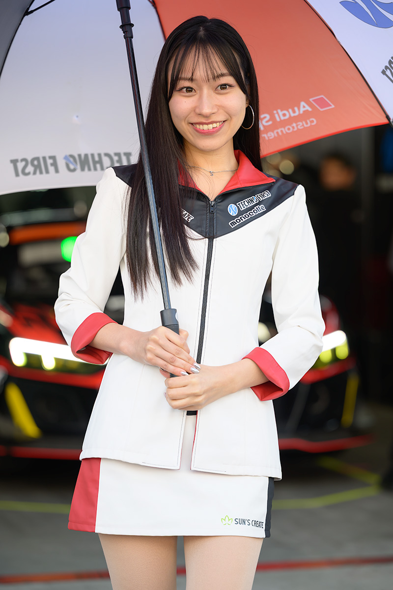 2025スーパー耐久第8戦レースクイーン画像集予選日ピットウオーク編Part2