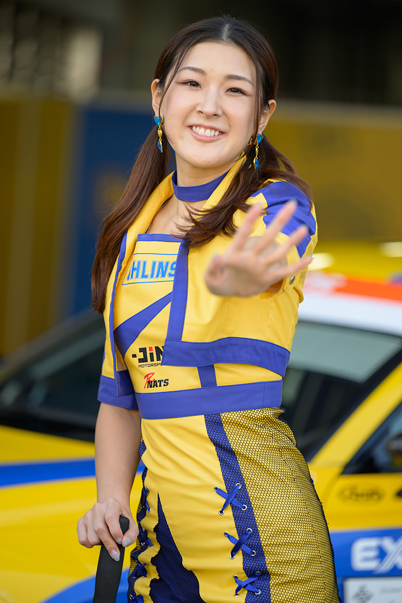 2025スーパー耐久第8戦レースクイーン画像集予選日ピットウオーク編Part2