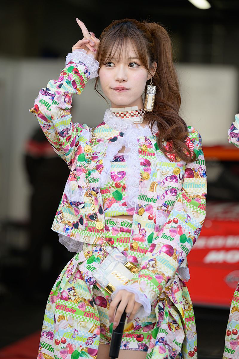 2025スーパー耐久第8戦レースクイーン画像集予選日ピットウオーク編Part3