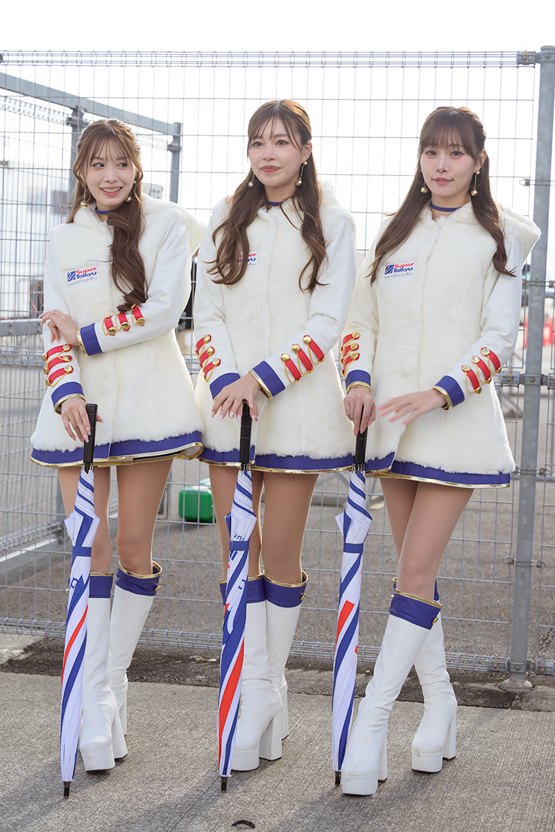 2025スーパー耐久第8戦レースクイーン画像集予選日ピットウオーク編Part3